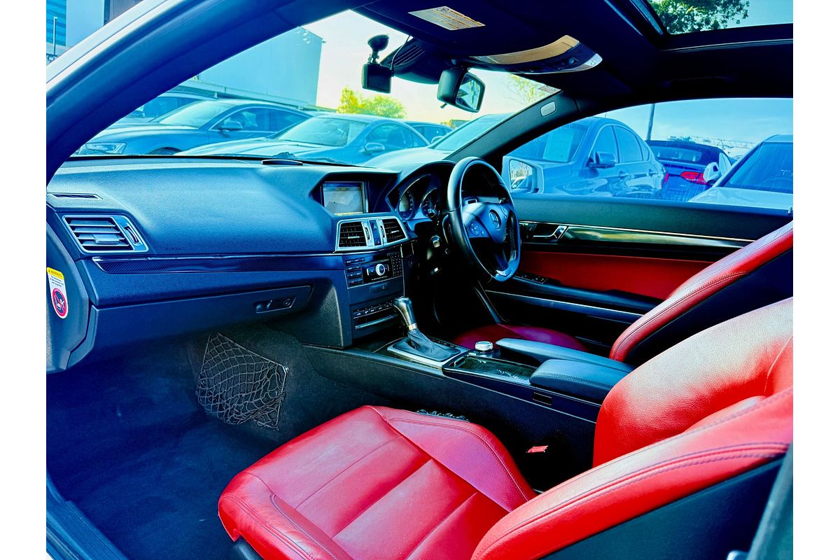 2011 Mercedes-Benz E250 CGI AVANTGARDE 207