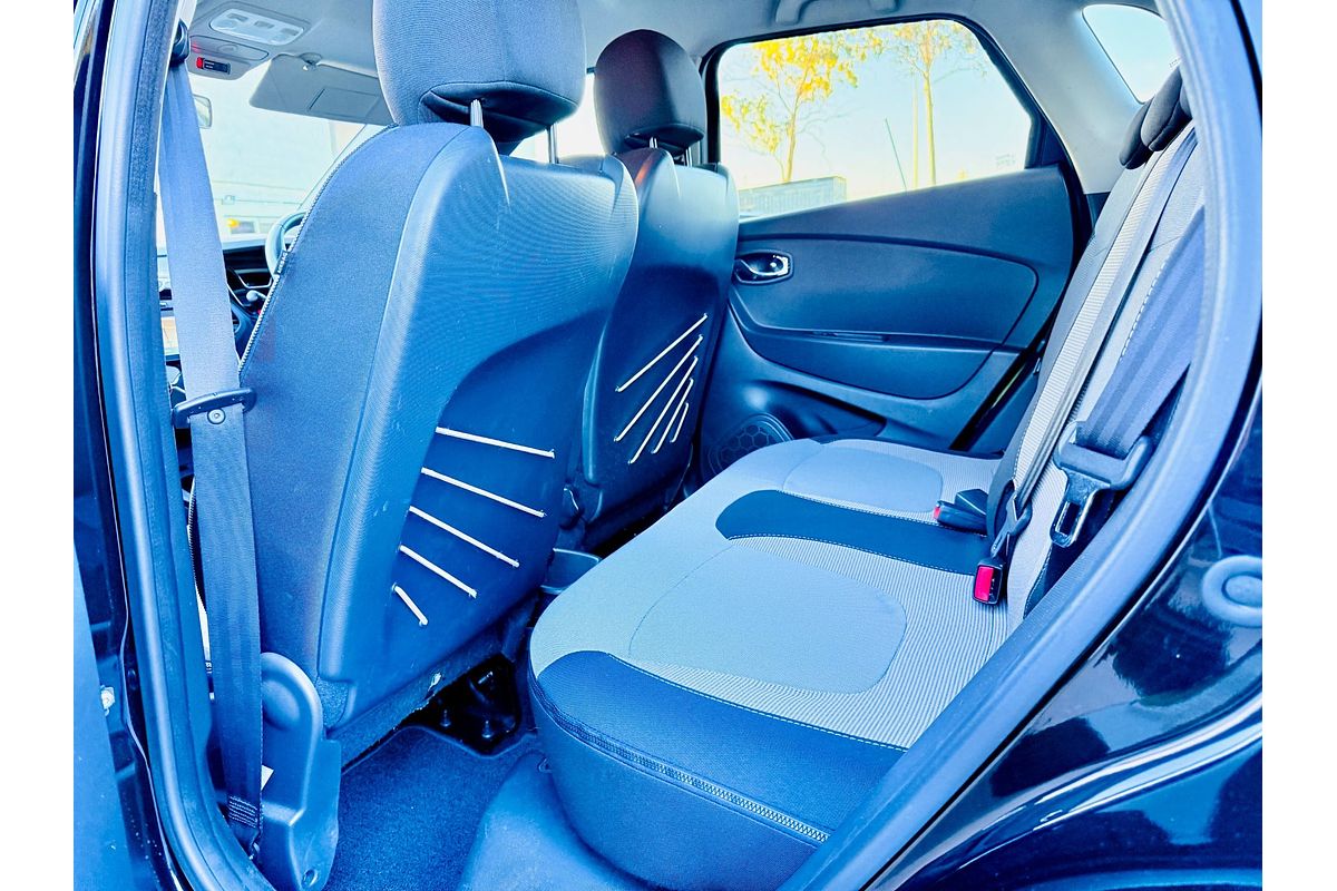 2015 Renault CAPTUR DYNAMIQUE J87