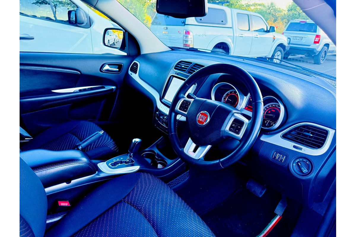 2014 Fiat FREEMONT URBAN JF