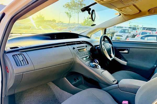2010 Toyota PRIUS HYBRID ZVW30R