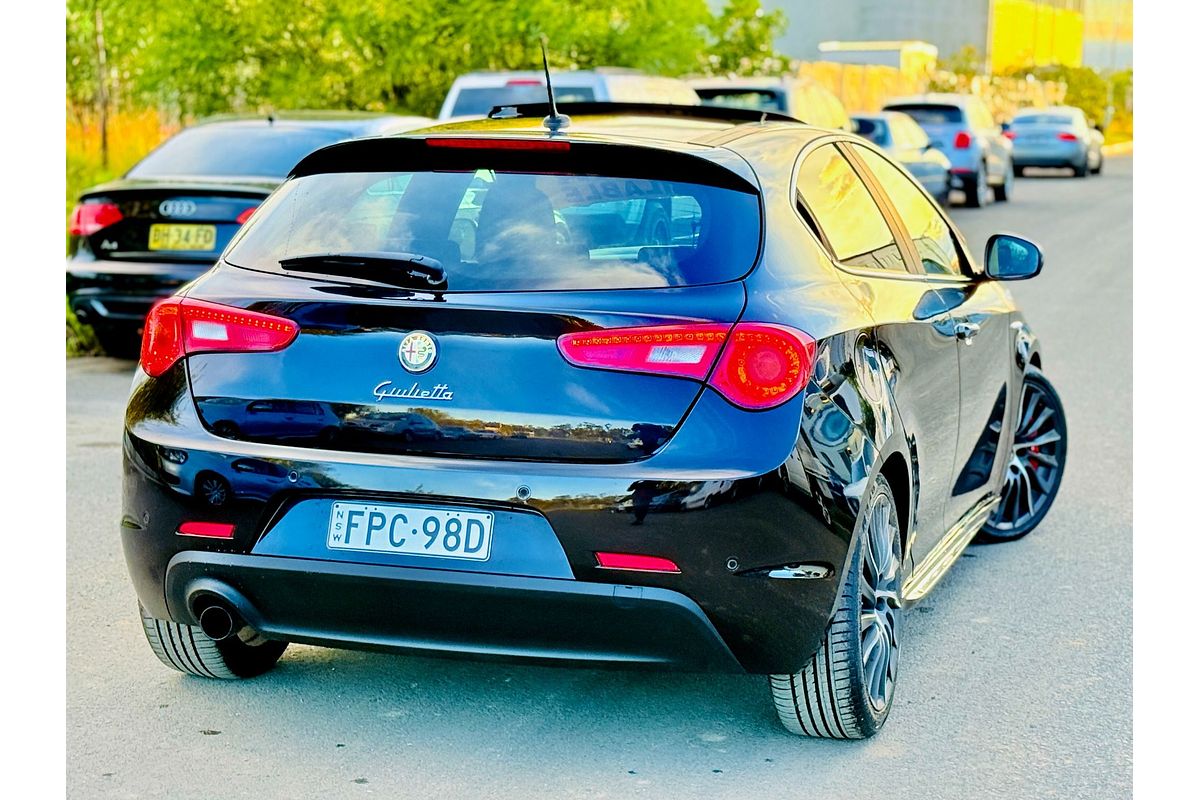 2015 Alfa Romeo Giulietta DISTINCTIVE Hatch Turbo Auto Luxury