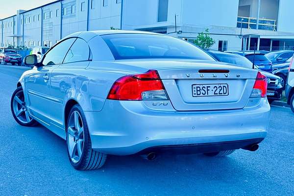 2010 Volvo C70 Hardtop Convertible T5 2.5L Turbo Luxury