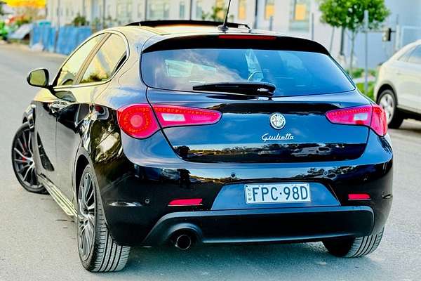 2015 Alfa Romeo Giulietta DISTINCTIVE Hatch Turbo Auto Luxury