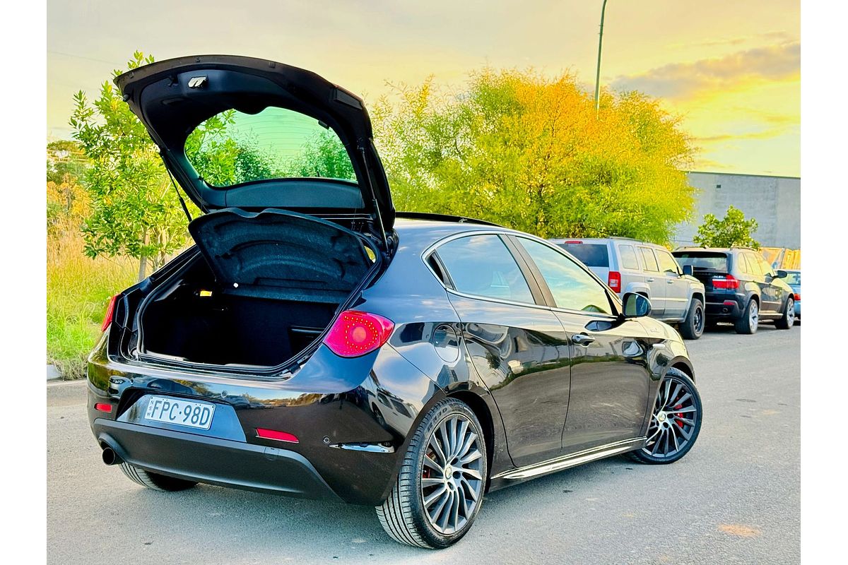 2015 Alfa Romeo Giulietta DISTINCTIVE Hatch Turbo Auto Luxury