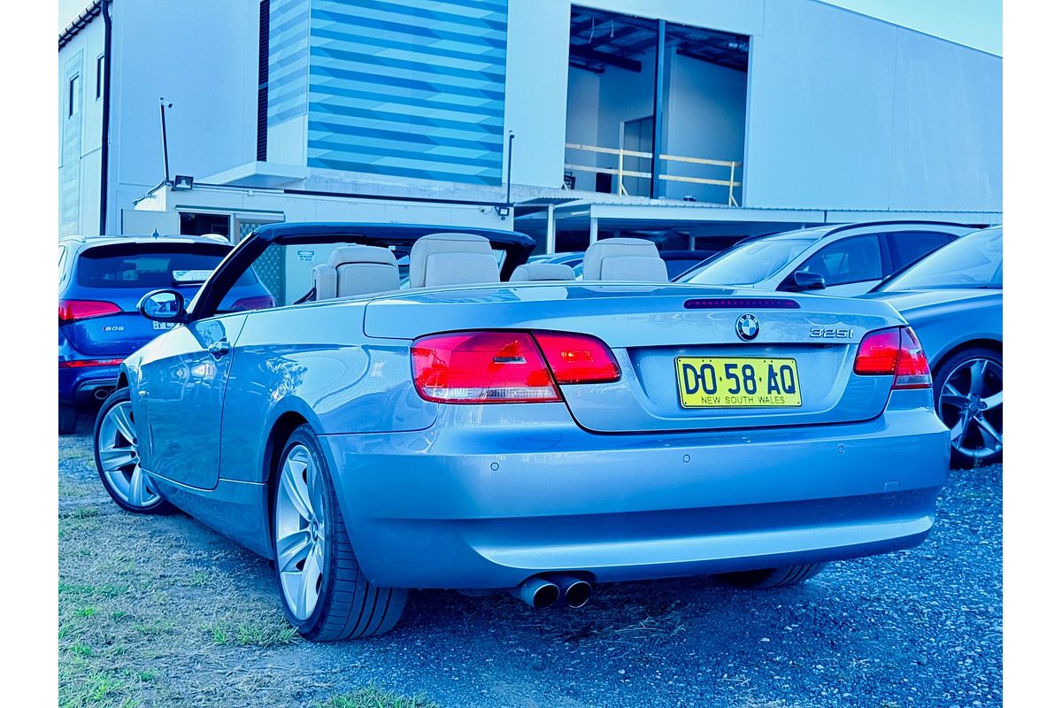 2008 BMW 3 25i E93