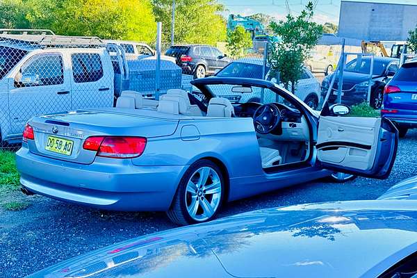2008 BMW 3 25i E93