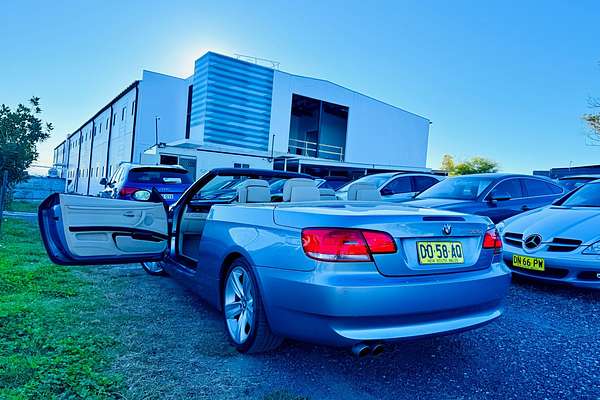 2008 BMW 3 25i E93