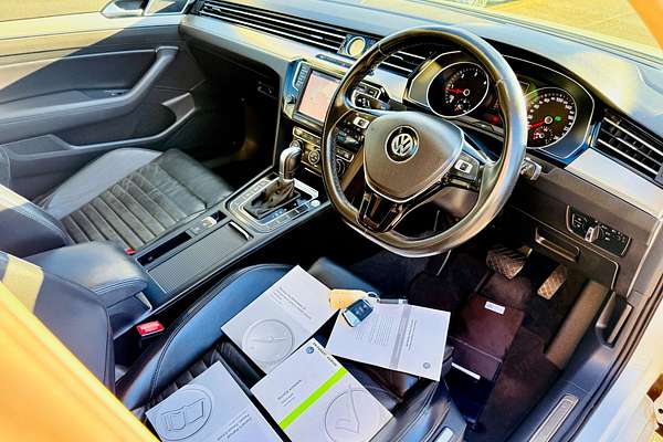 2016 Volkswagen Passat 140TDI HIGHLINE 3C 2.0L Turbo Diesel Luxury