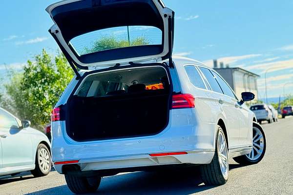 2016 Volkswagen Passat 140TDI HIGHLINE 3C 2.0L Turbo Diesel Luxury