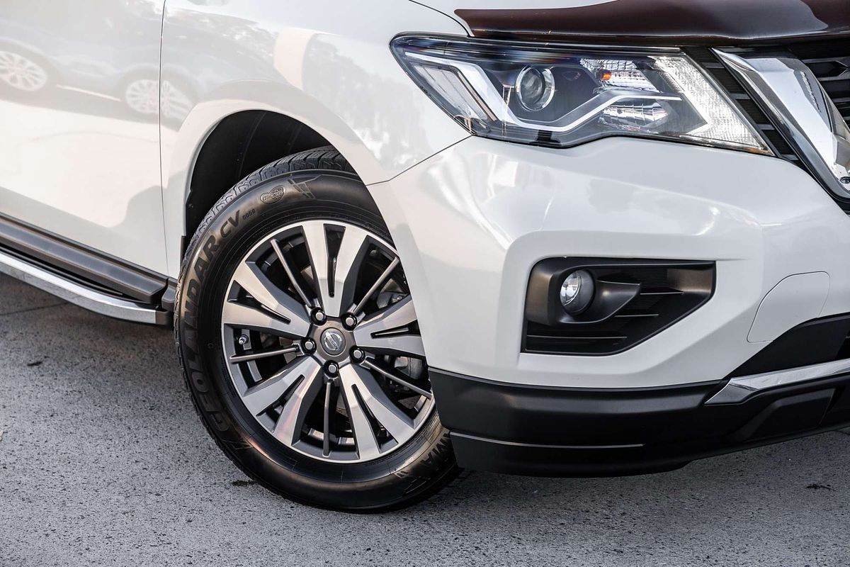 2017 Nissan Pathfinder ST-L R52 Series II