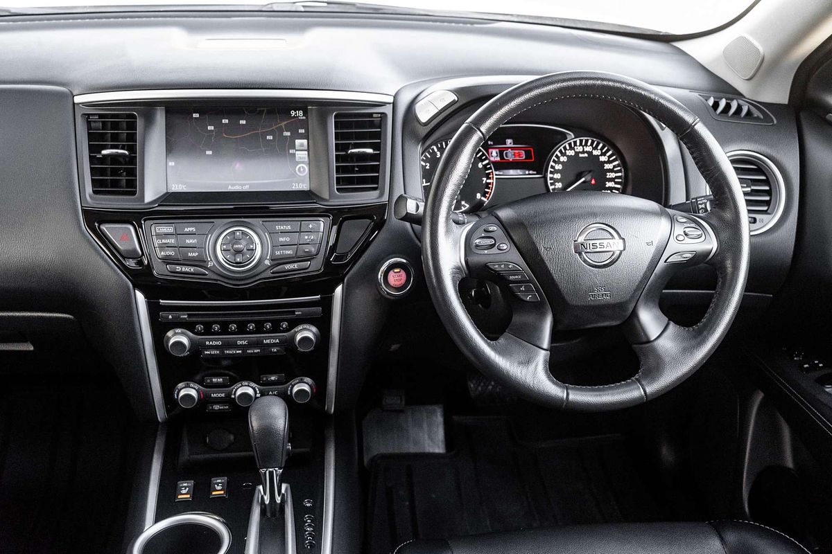 2017 Nissan Pathfinder ST-L R52 Series II