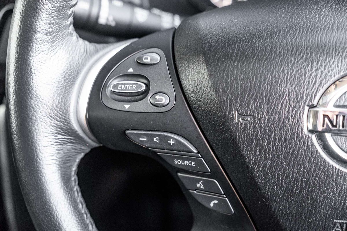 2017 Nissan Pathfinder ST-L R52 Series II