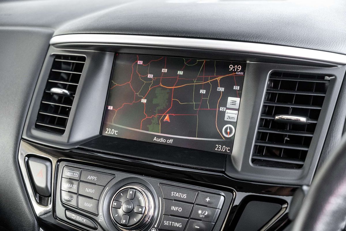 2017 Nissan Pathfinder ST-L R52 Series II