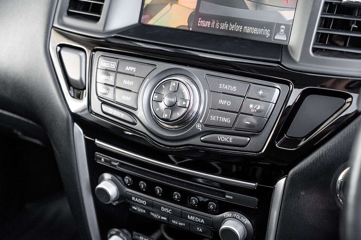 2017 Nissan Pathfinder ST-L R52 Series II