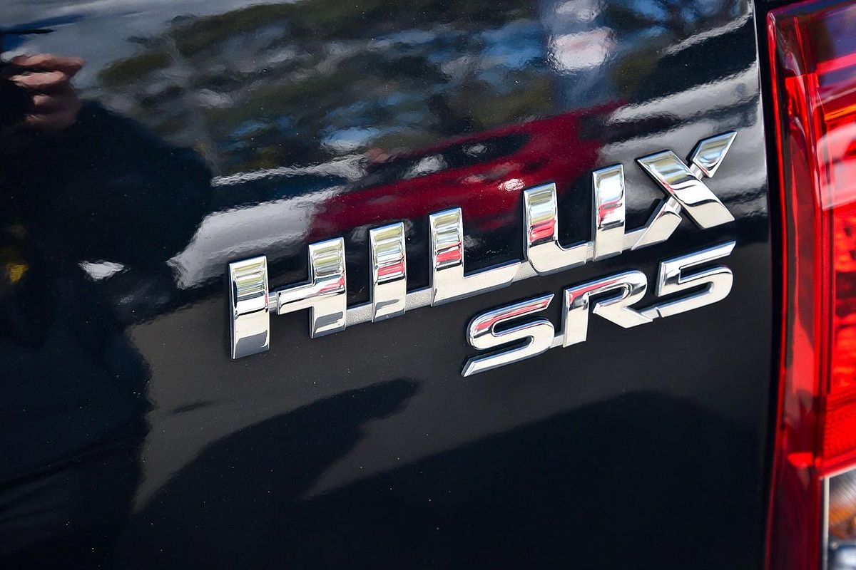 2018 Toyota Hilux SR5 GUN126R 4X4