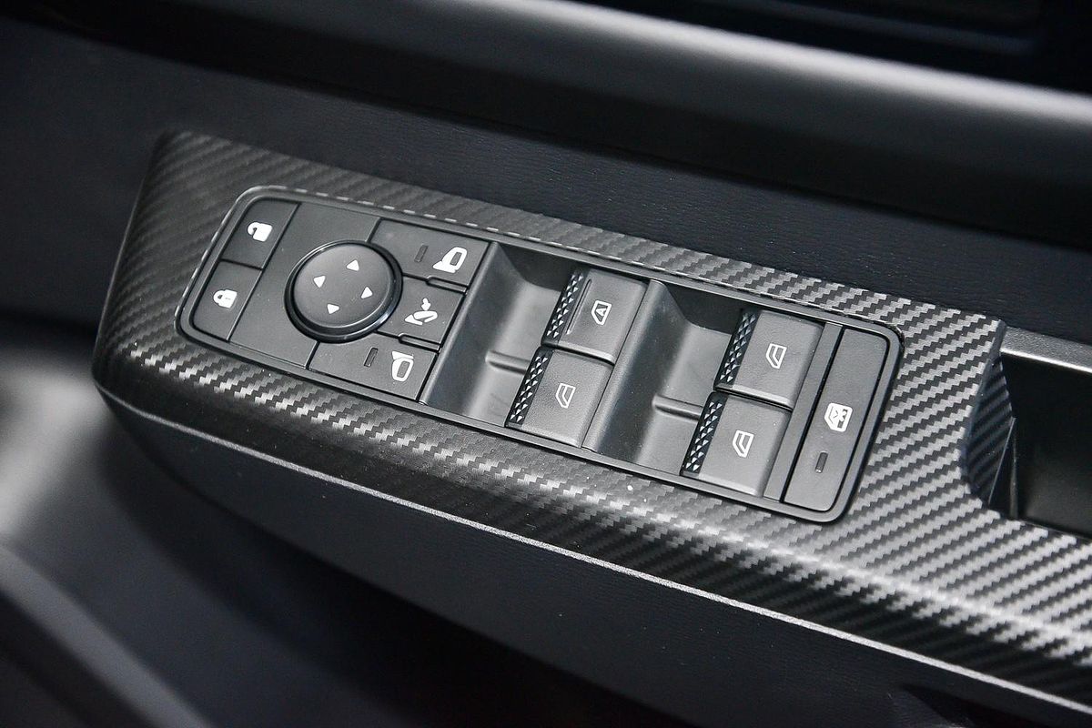 2024 Mitsubishi Triton GSR Special Edition MV 4X4