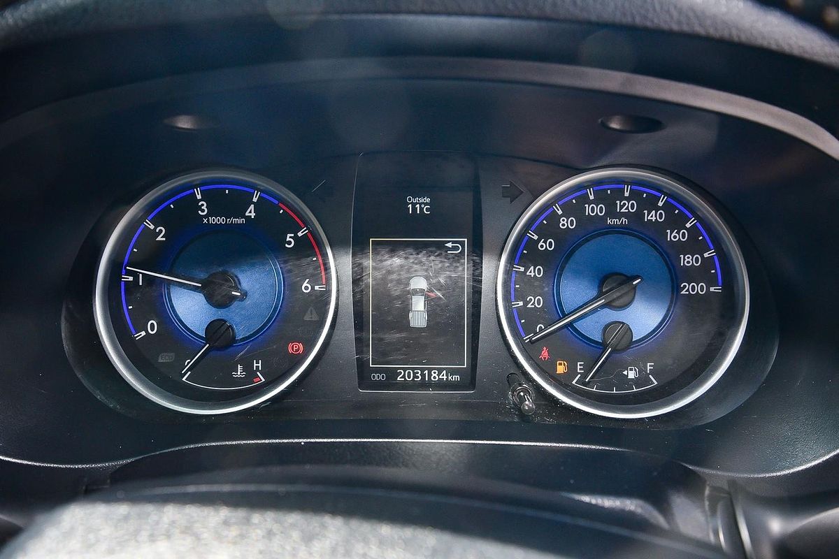 2018 Toyota Hilux SR5 GUN126R 4X4