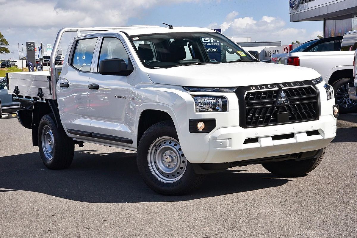 2025 Mitsubishi Triton GLX MV 4X4