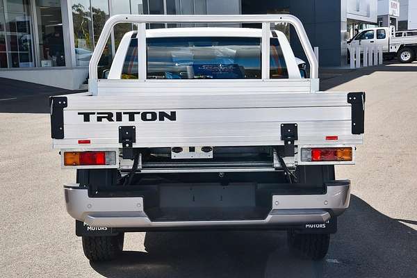 2025 Mitsubishi Triton GLX MV 4X4