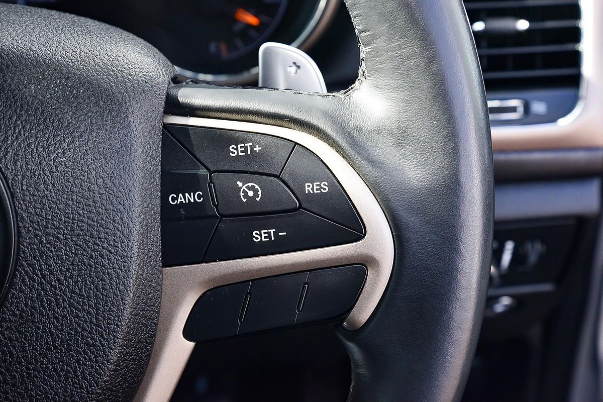 2015 Jeep Grand Cherokee Laredo WK