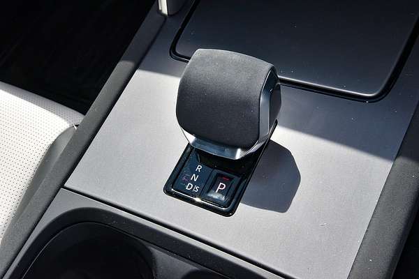 2024 Land Rover Discovery Sport P250 Dynamic HSE L550