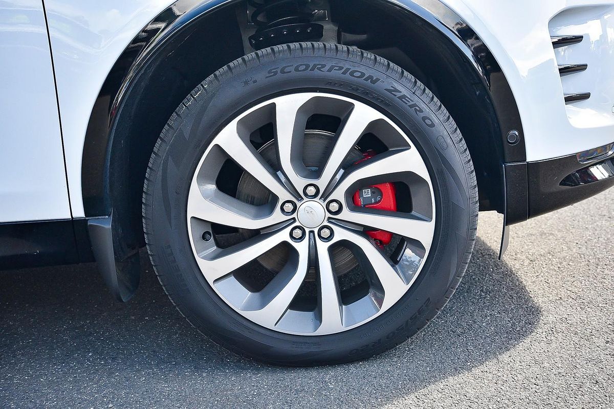 2024 Land Rover Discovery Sport P250 Dynamic HSE L550