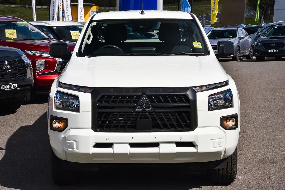 2024 Mitsubishi Triton GLX+ MV 4X4