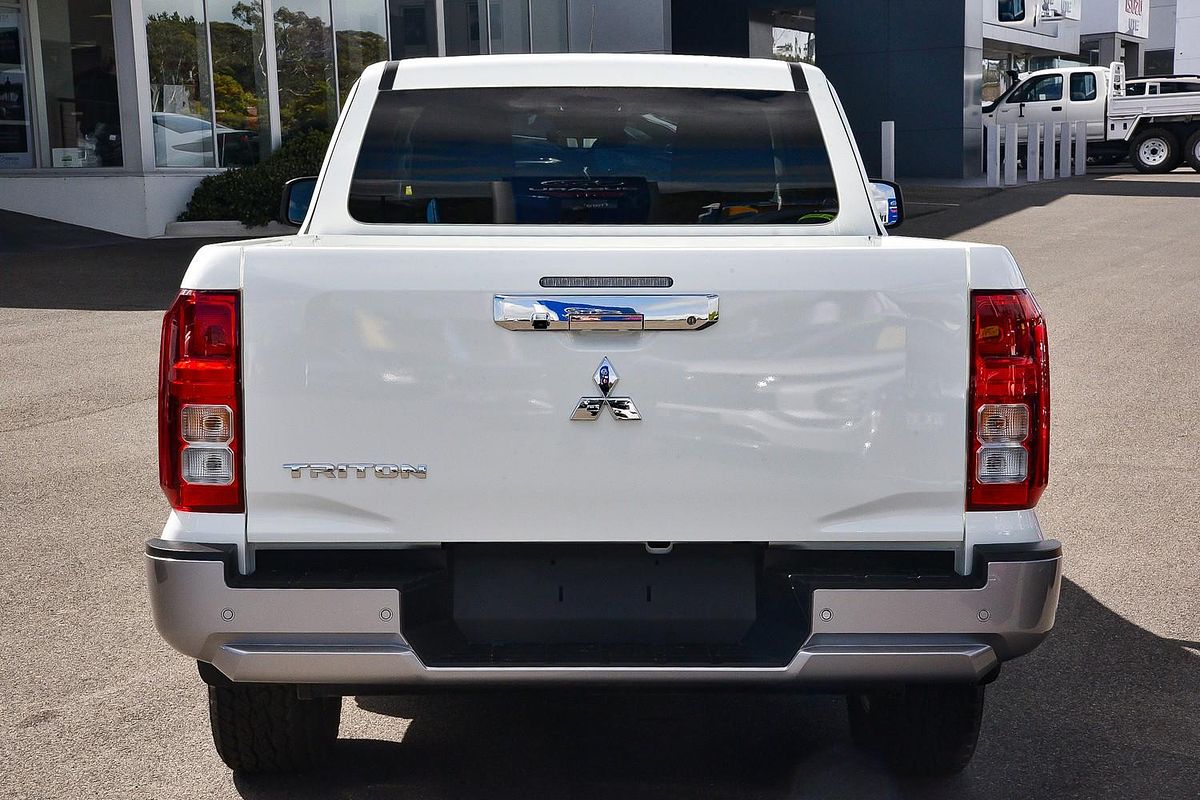 2024 Mitsubishi Triton GLX+ MV 4X4