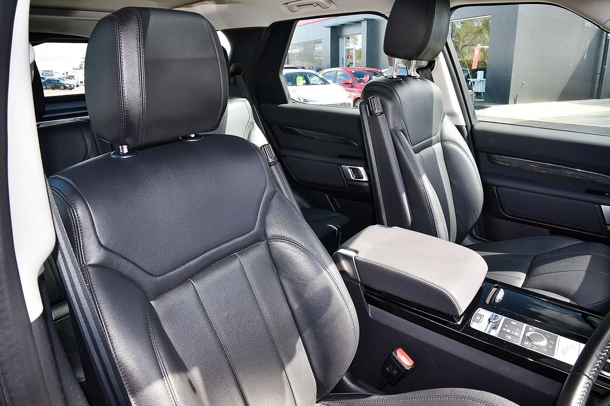 2019 Land Rover Discovery SD6 HSE Series 5