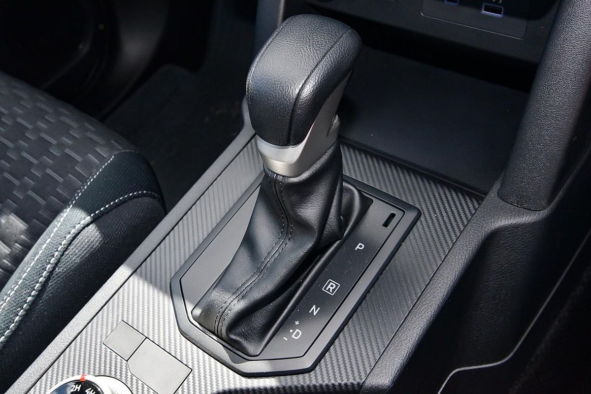 2024 Mitsubishi Triton GLX+ MV 4X4
