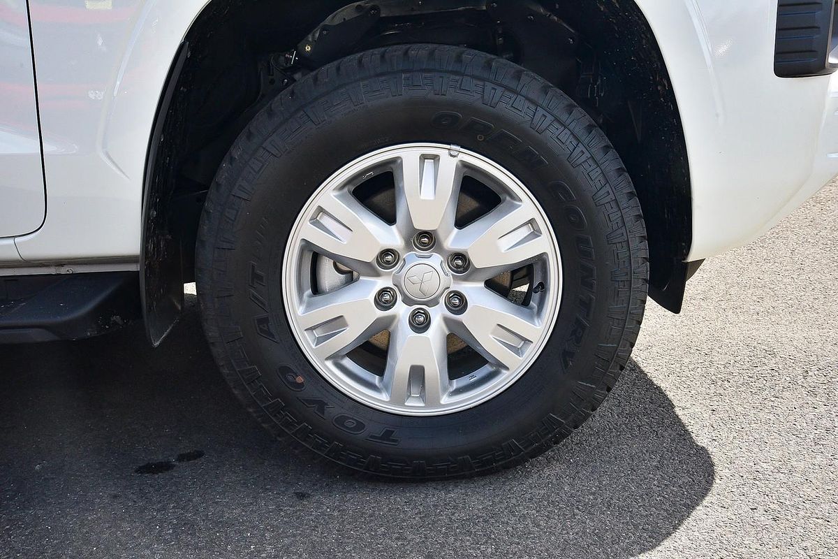 2024 Mitsubishi Triton GLX+ MV 4X4