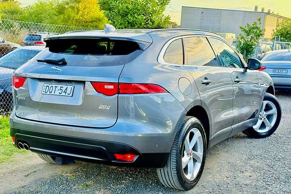 2017 Jaguar F-PACE 20d Prestige X761