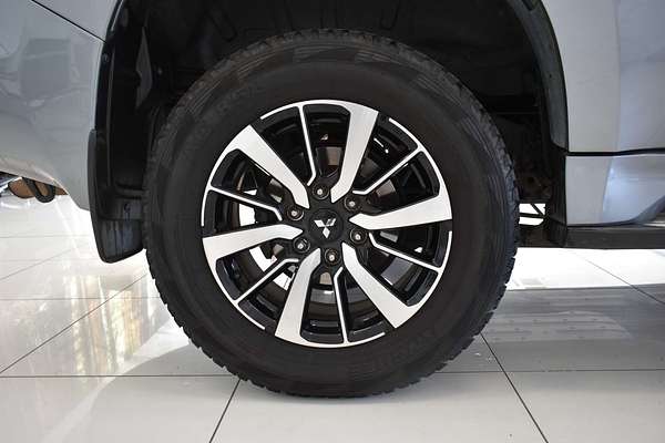 2016 Mitsubishi Pajero Sport GLS QE
