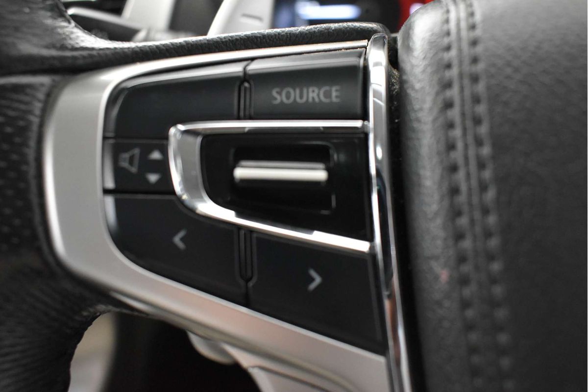 2016 Mitsubishi Pajero Sport GLS QE
