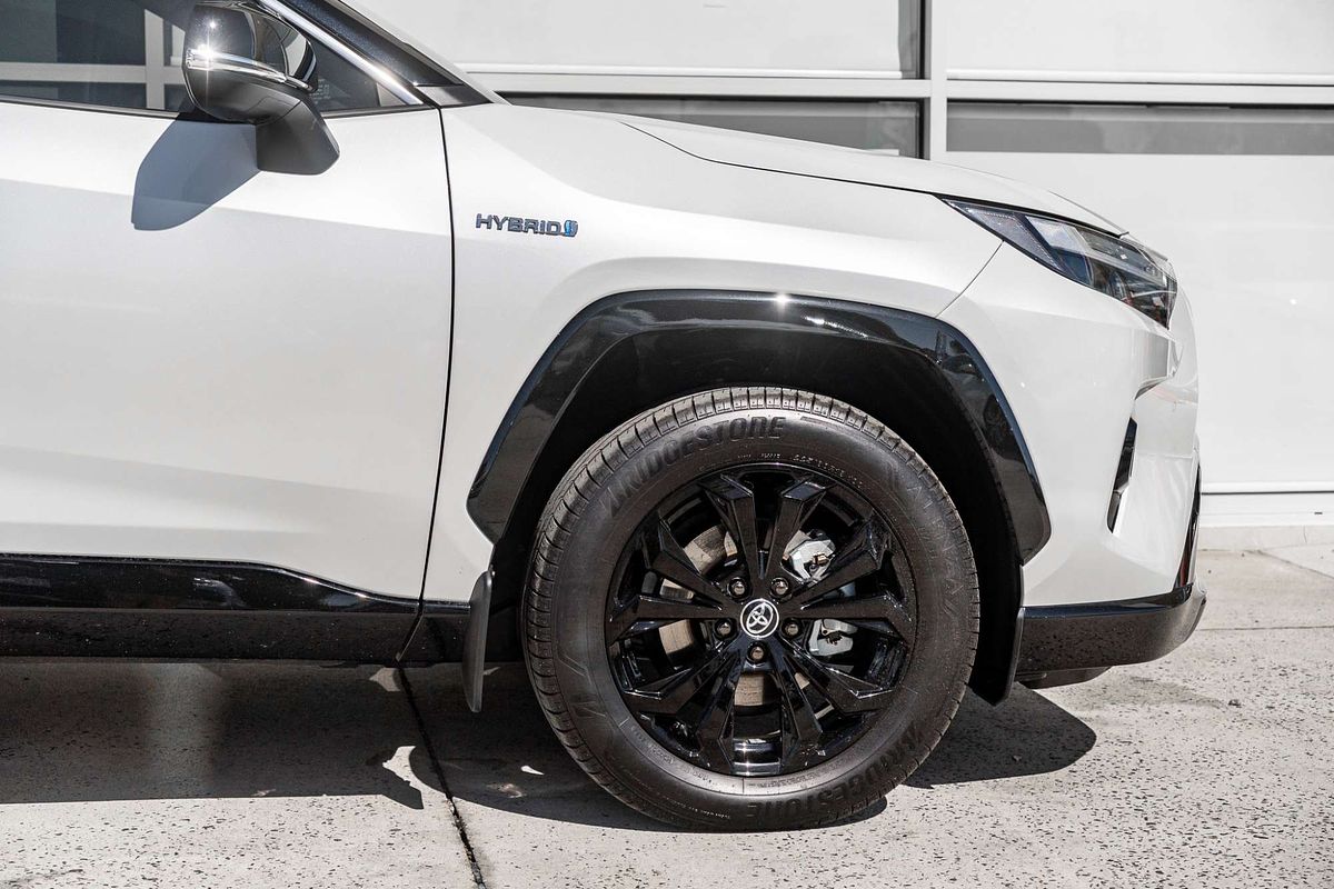 2024 Toyota RAV4 XSE AXAH52R