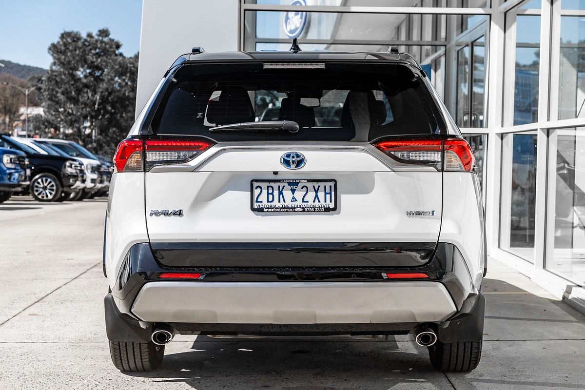 2024 Toyota RAV4 XSE AXAH52R
