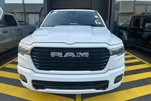 2025 RAM 1500 Laramie Sport Hurricane SO RamBox DT 4X4 SWB