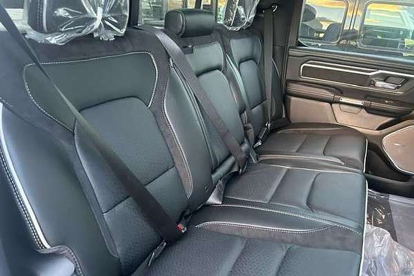 2025 RAM 1500 Laramie Sport Hurricane SO RamBox DT 4X4 SWB