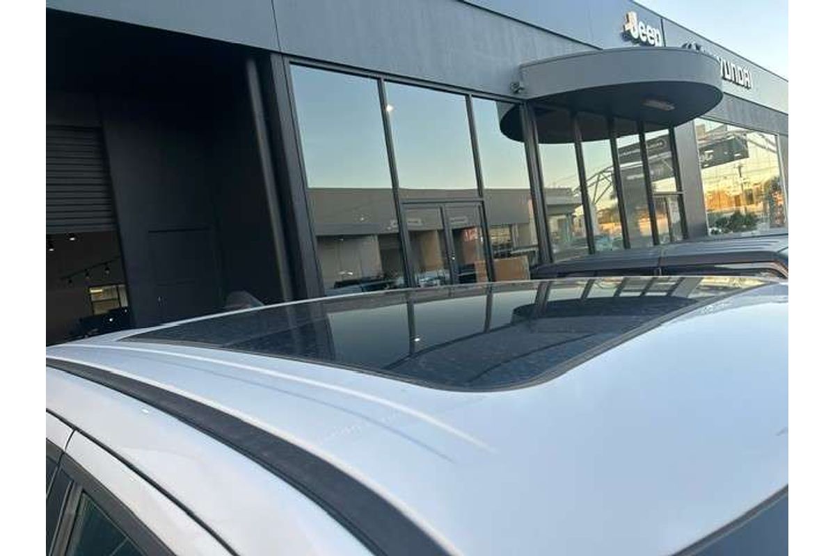 2025 RAM 1500 Laramie Sport Hurricane SO RamBox DT 4X4 SWB