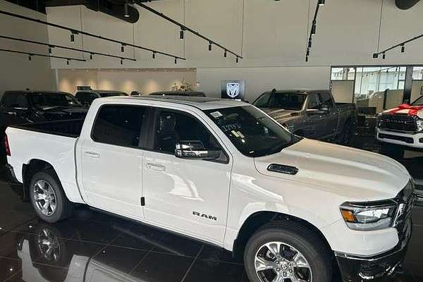 2025 RAM 1500 Laramie Sport Hurricane SO RamBox DT 4X4 SWB