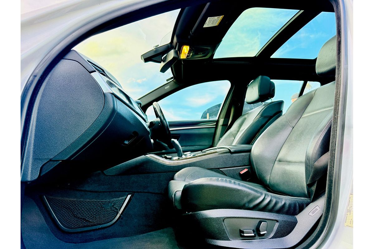 2010 BMW 5 20d TOURING SPORT F11
