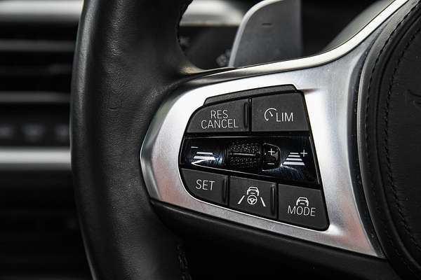 2019 BMW 3 Series 330i M Sport G20