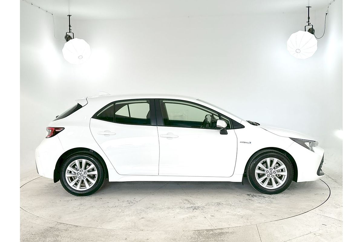 2022 Toyota Corolla Ascent Sport Hybrid ZWE219R