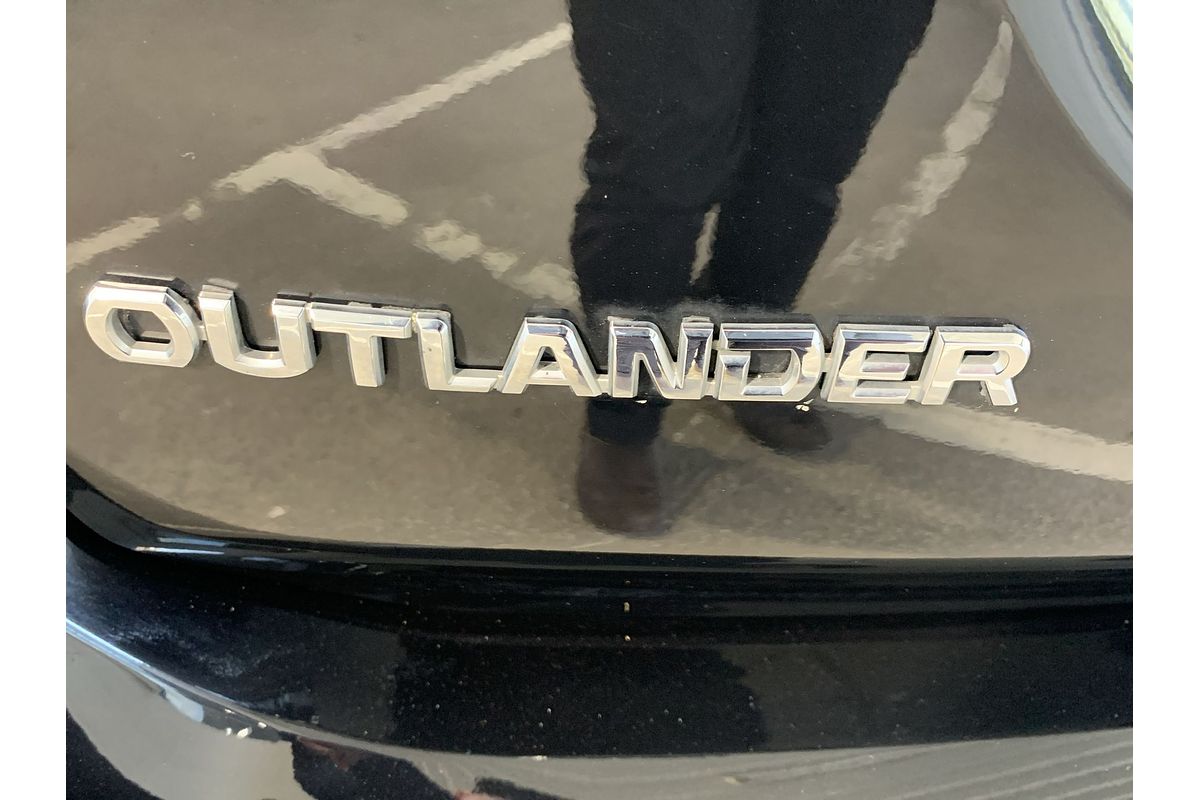 2020 Mitsubishi Outlander Black Edition ZL