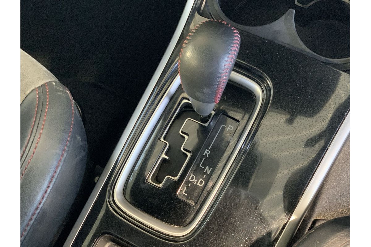 2020 Mitsubishi Outlander Black Edition ZL