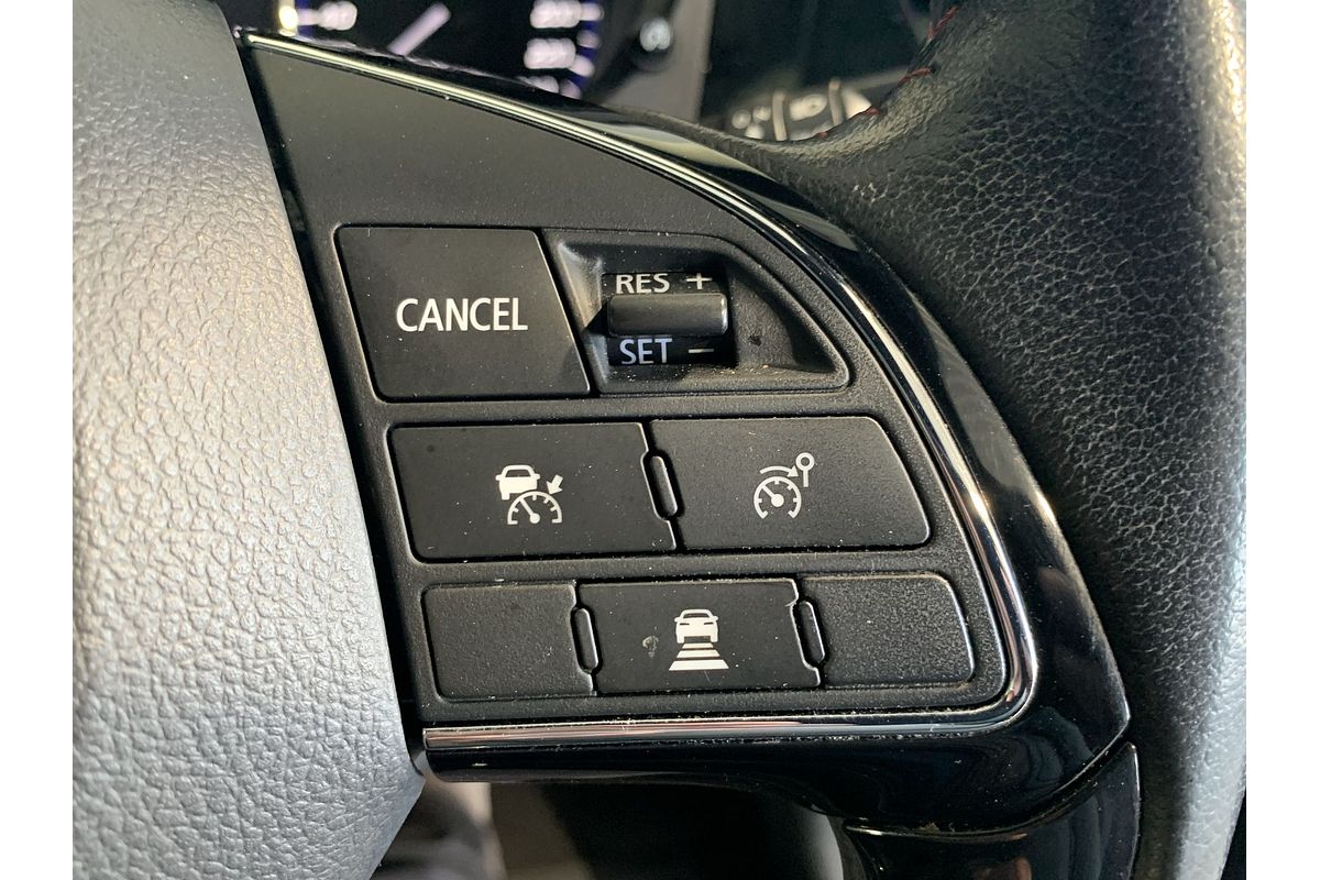 2020 Mitsubishi Outlander Black Edition ZL