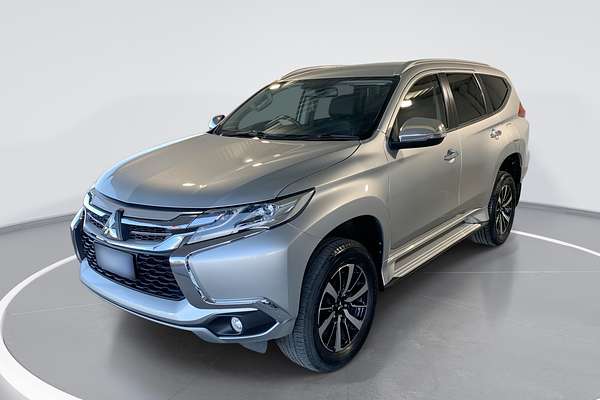 2017 Mitsubishi Pajero Sport GLS QE