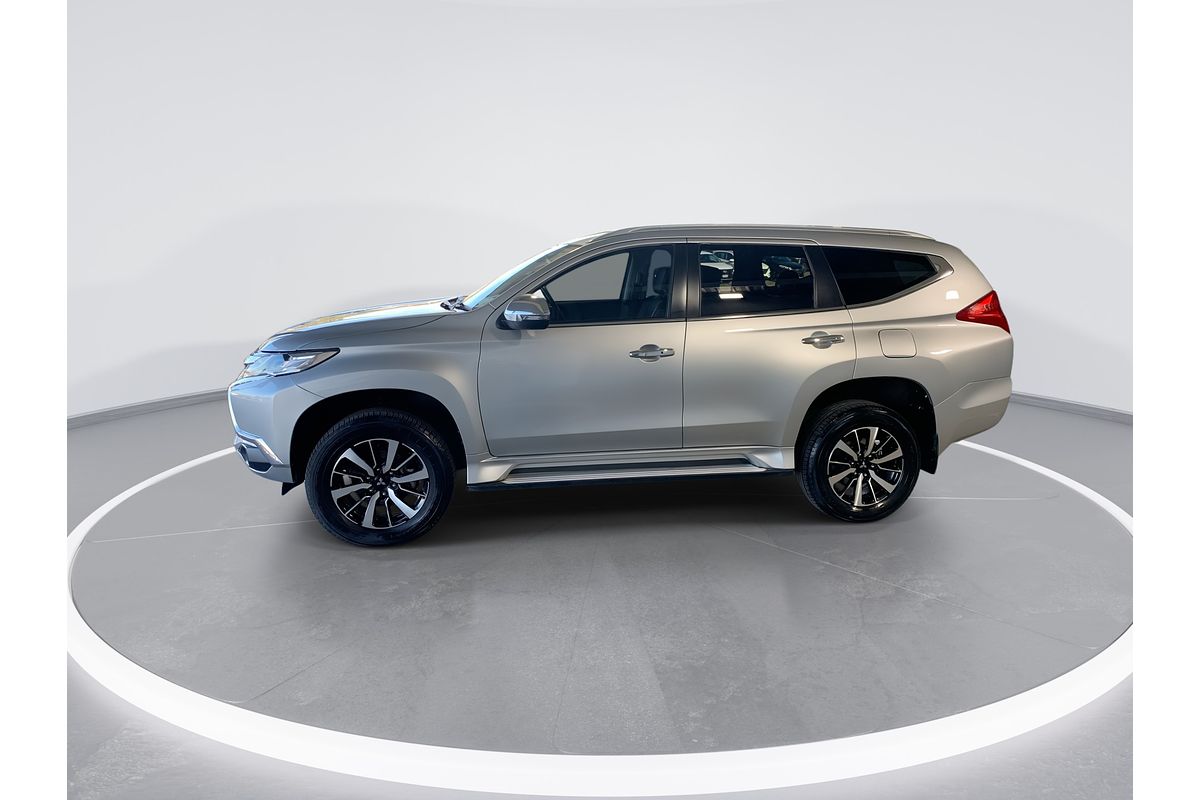 2017 Mitsubishi Pajero Sport GLS QE