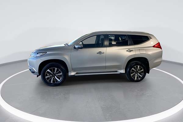 2017 Mitsubishi Pajero Sport GLS QE