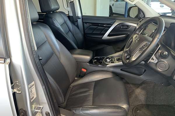 2017 Mitsubishi Pajero Sport GLS QE